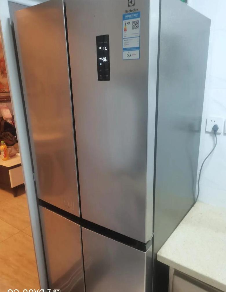 伊莱克斯冰箱显示飞机