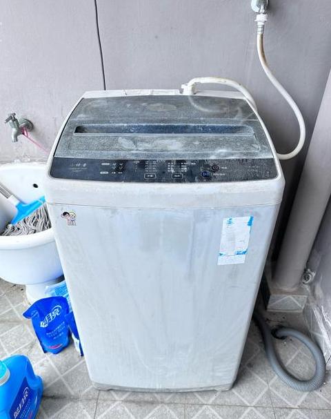 洗衣机波轮脱水后还是湿的