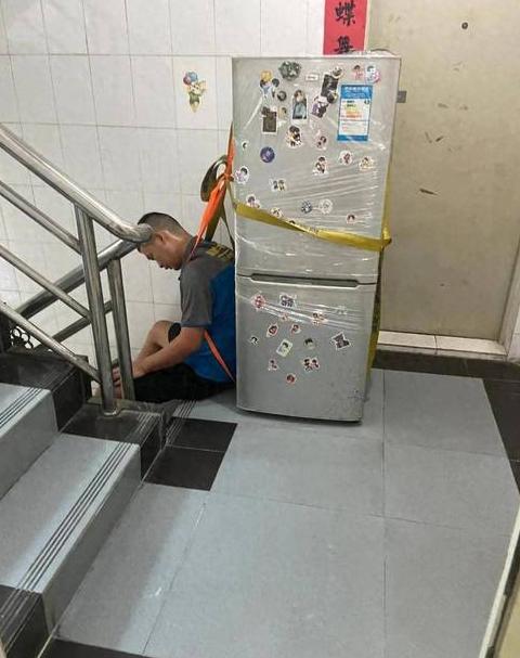 冰箱搬运横放了怎么办
